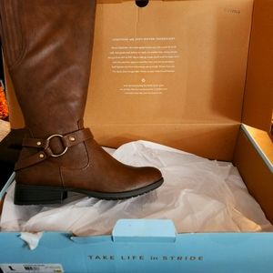 Size 8 Riding Boots